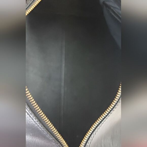 Louis Vuitton Epi Speedy 35 Black With Dust Bag - Picture 8 of 11